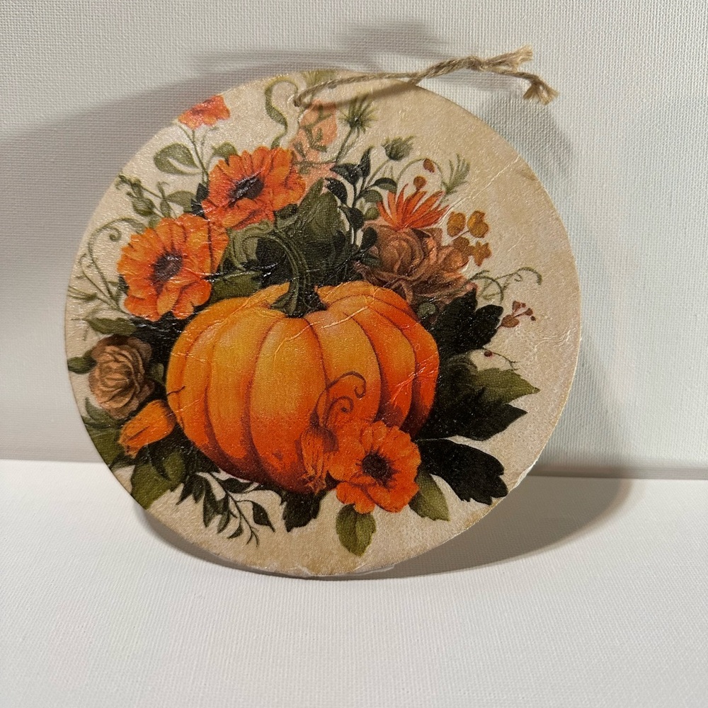 Fall decor - Picture 2 of 2